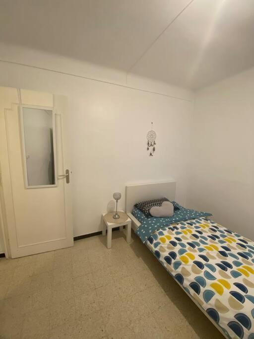 Appartement T4 A Deux Pas De La Gare St Charles Μασσαλία Εξωτερικό φωτογραφία
